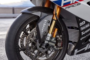 P90254430 lowRes bmw-hp4-race-04-2017